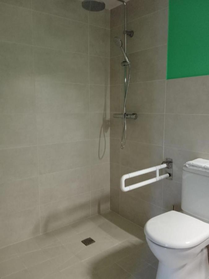 O Teu Sitio Hostel Ribadeo Ngoại thất bức ảnh
