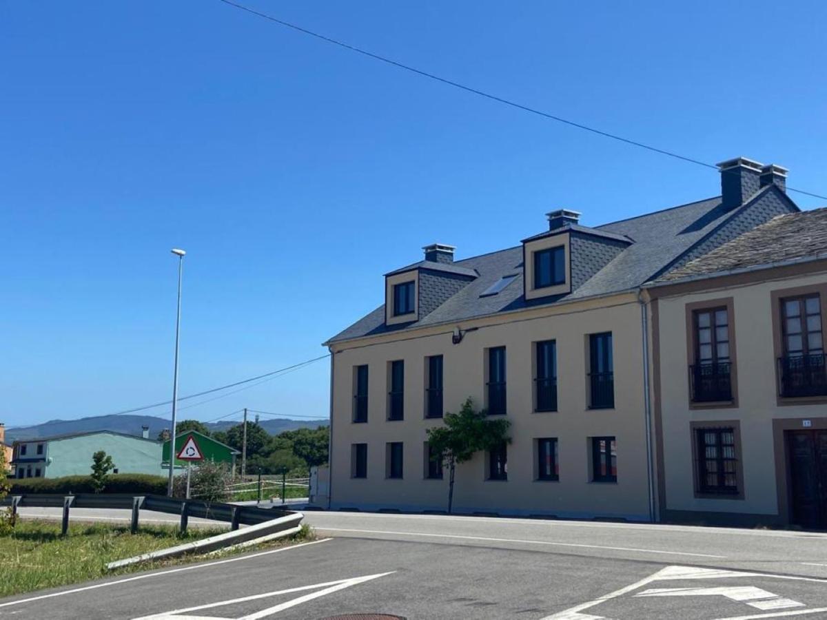 O Teu Sitio Hostel Ribadeo Ngoại thất bức ảnh