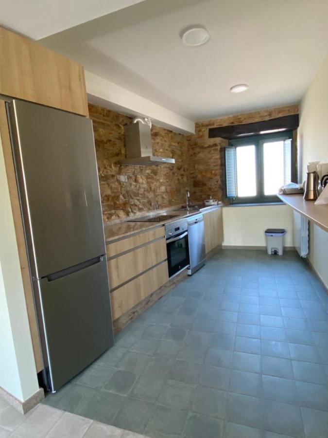 O Teu Sitio Hostel Ribadeo Ngoại thất bức ảnh